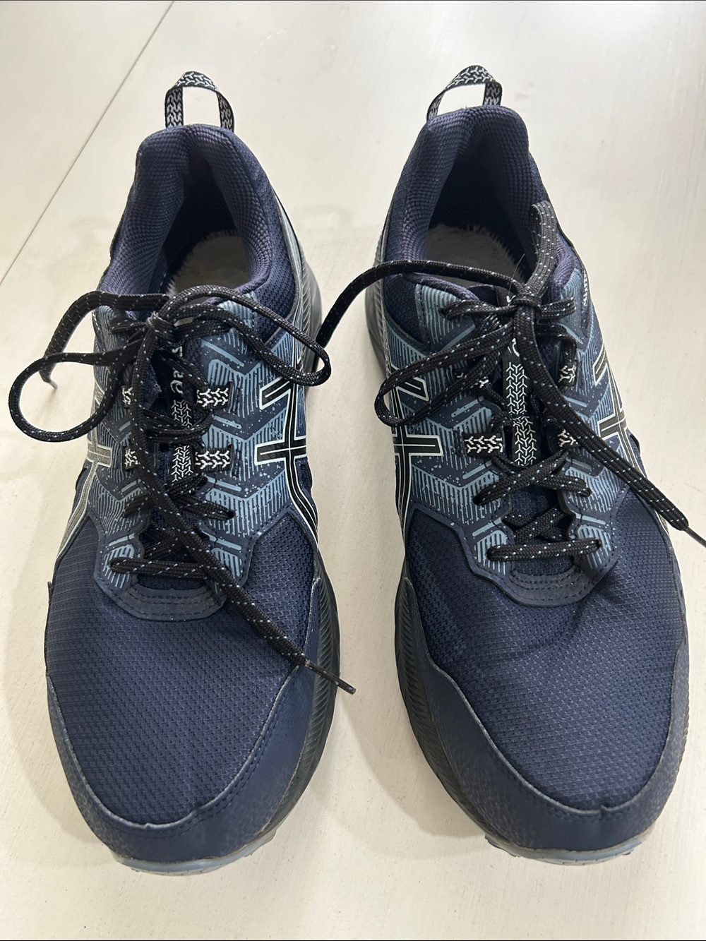 Asics Navy and Gray Men's Running Sneakers with Reflective Details